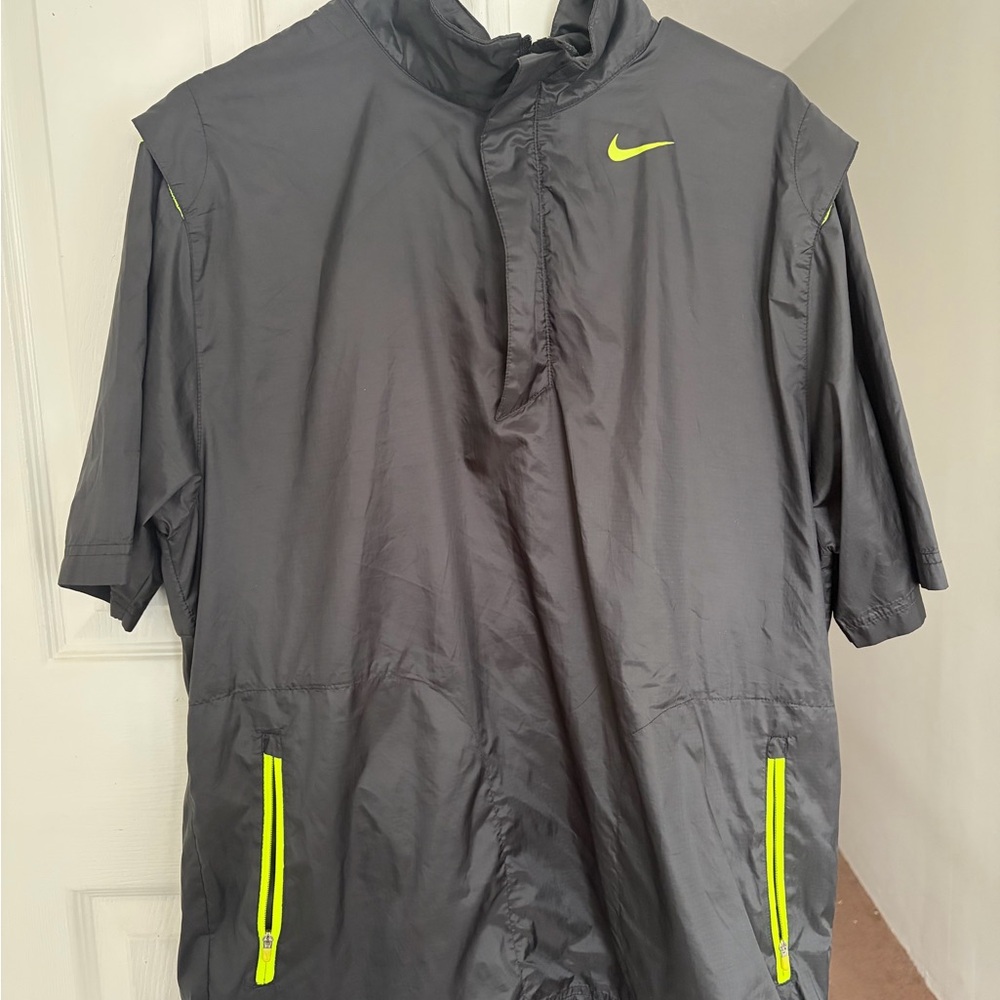 Nike Golf Men's Black Windbreaker with Neon Yellow Details